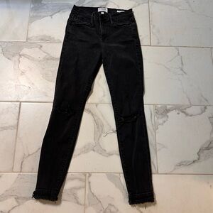 Frame Le High Skinny Distressed Jeans
